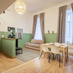 Cosy In Terezvaros W41 Apartamento